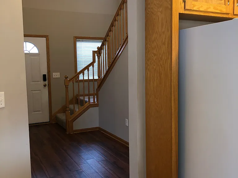 2106 Linden Trl — Photo 11