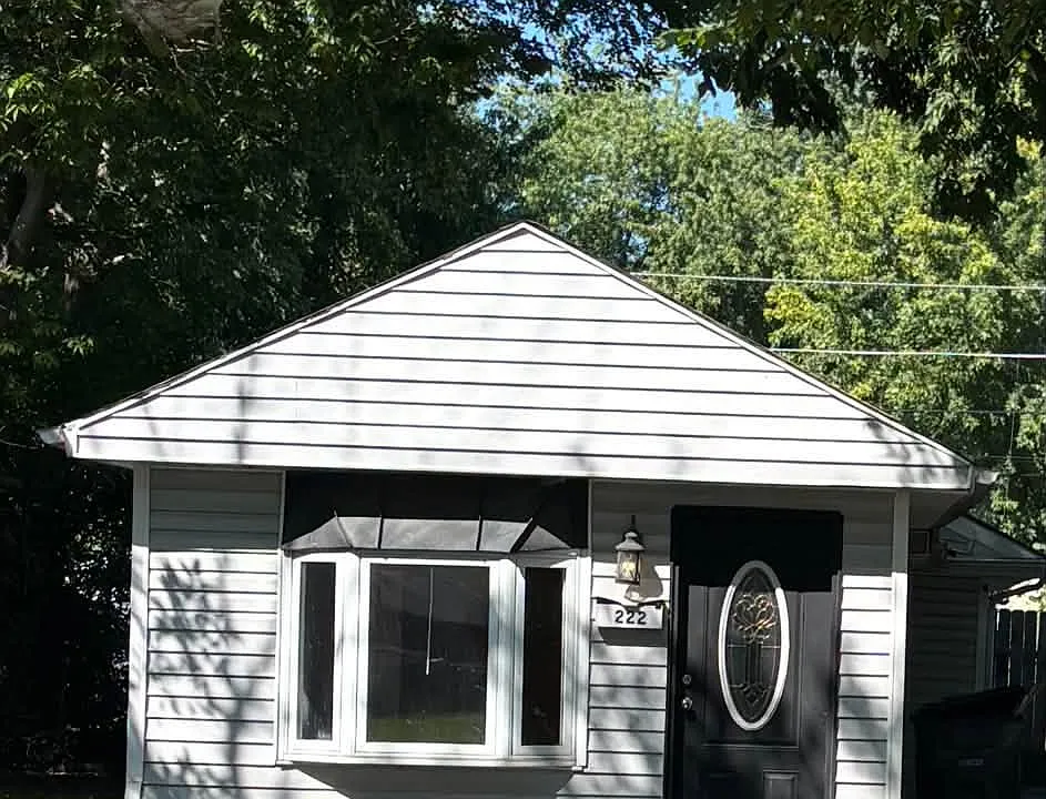 222 N 8th Ave