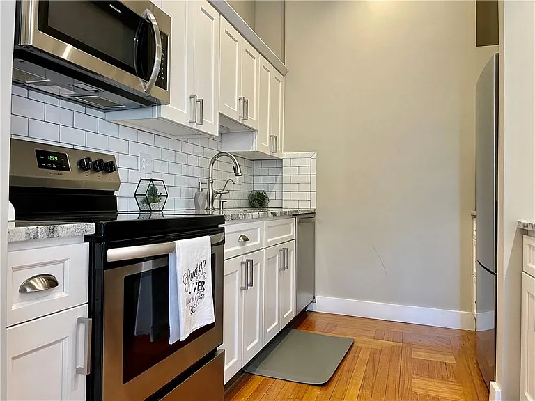 541 Bellevue Ave #4 — Photo 13
