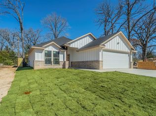 6130 Aztec Dr, Mabank, TX 75156