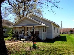 107 N Grant St, Desloge, MO