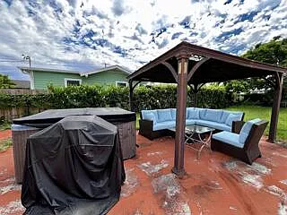520 P St — Photo 8
