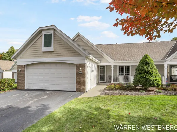 295 Timberlake Dr E, Holland, MI 49424
