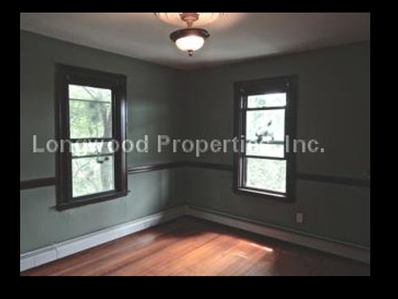 5th image of 16 Fisher Ave #3