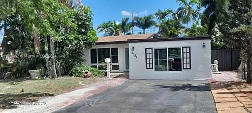 2nd image of 3788 SW 17th St