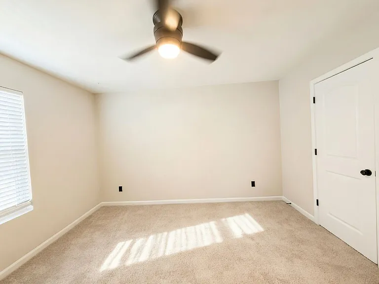 12881 Clydesdale Dr — Photo 34