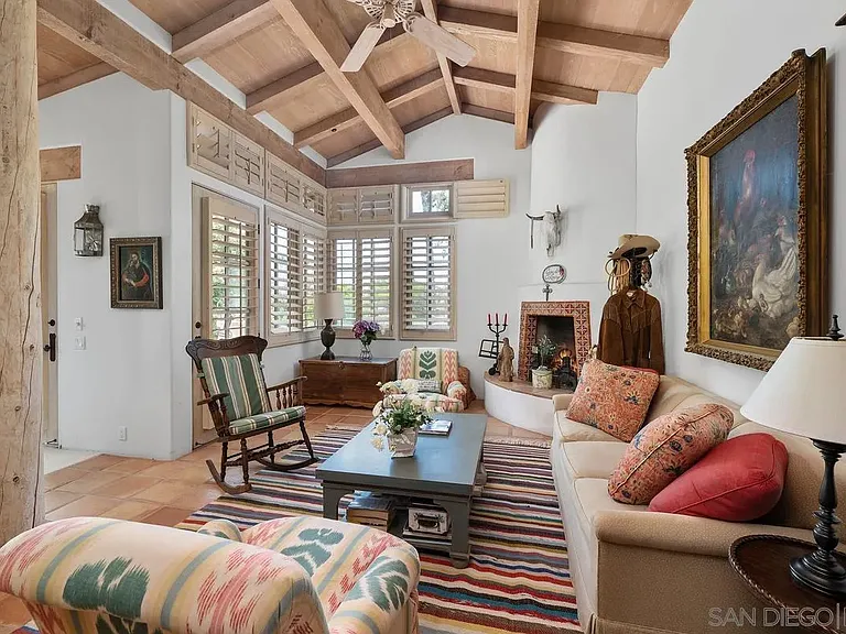 17240 Avenida De Acacias — Photo 21