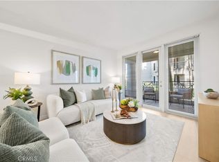 2233 Martin APT 204, Irvine, CA