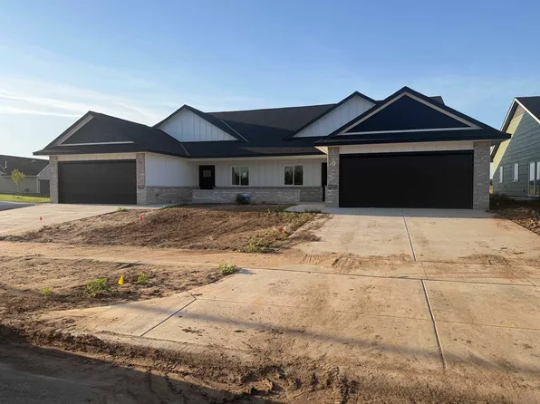 806 N Wheatland St Unit 200, Wichita, KS 67235