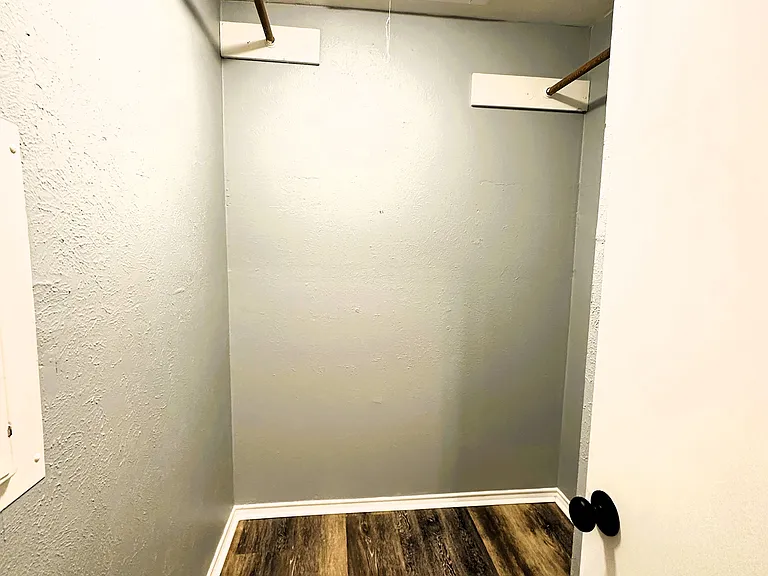 103 Redbud Ct — Photo 11