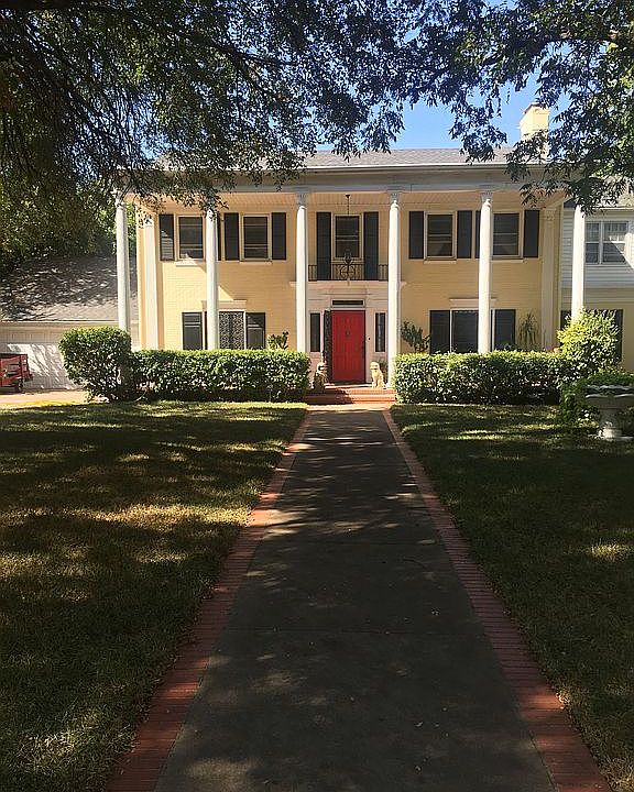 1st image of 1119 Canterbury Ct