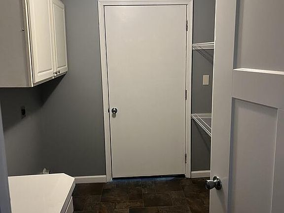 5th image of 408 S 24th St