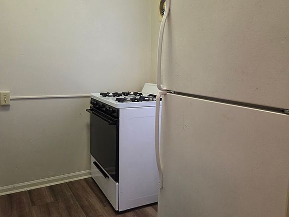 5th image of 1604 I St #6