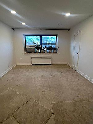 4th image of 69-64 137th St #15