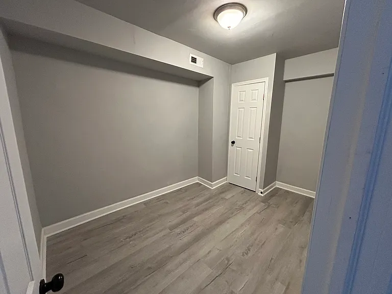 2644 Harlem Ave — Photo 22