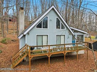 59 Wildwood Ter, Lake Ariel, PA 18436