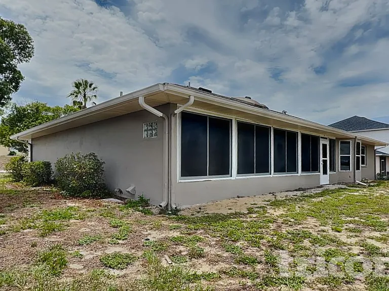 7028 Covewood Dr — Photo 18