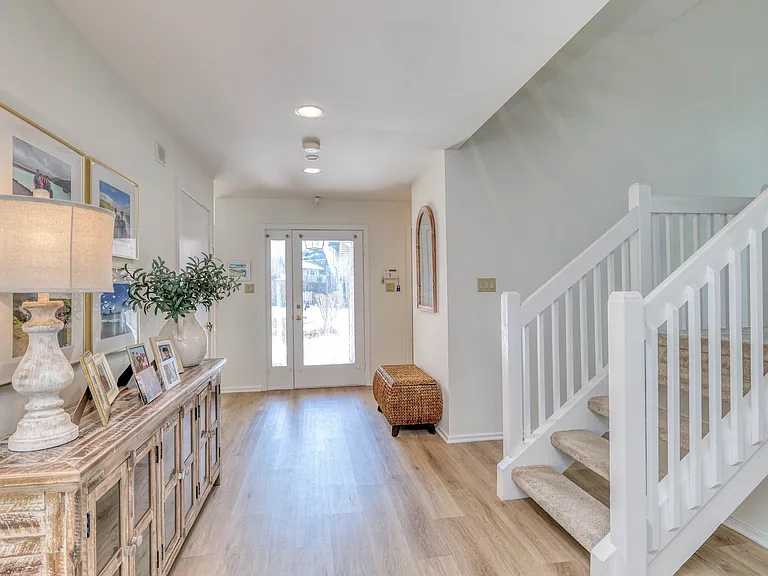 6 Brunswick Ct — Photo 9