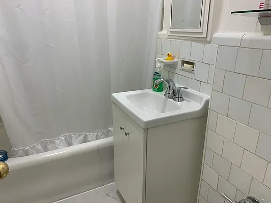 Rented by Prince Real Estate Associates LLC | media 7