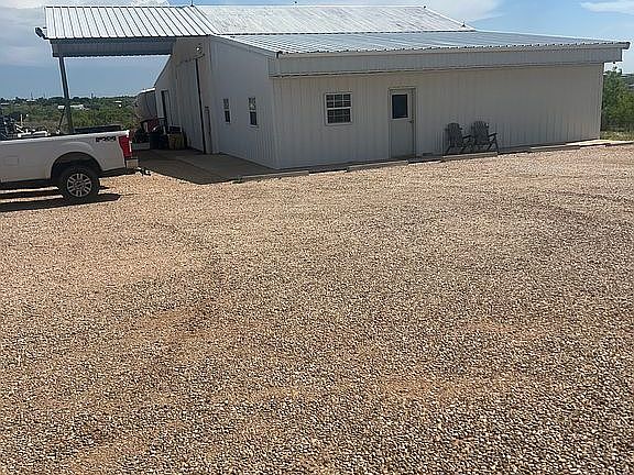 2nd image of 3101 Givens Ave