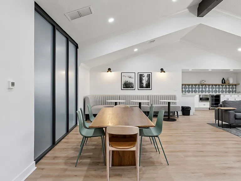 Shadow Oaks Apartment Homes — Photo 30