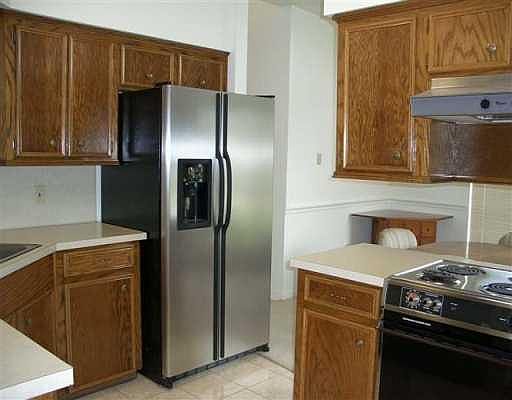 3rd image of 8222 Etienne Dr
