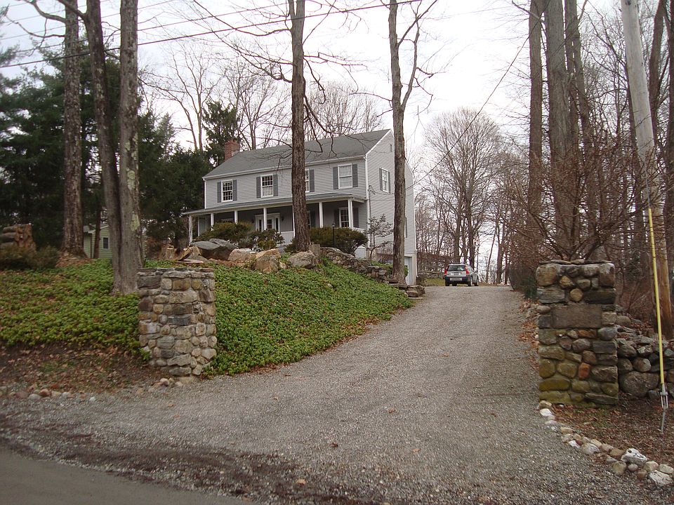 2nd image of 232 Hunt Ln