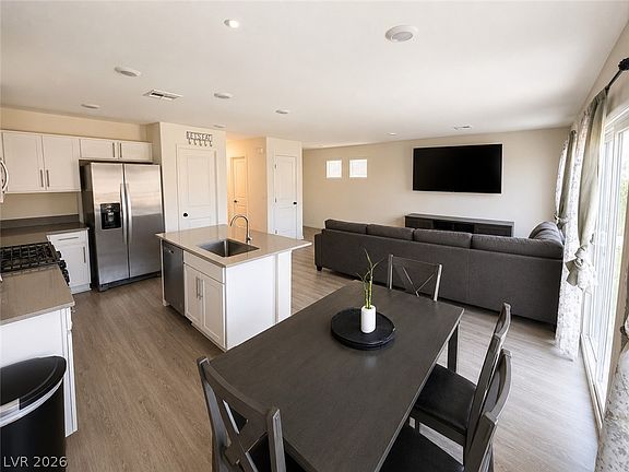 5th image of 5622 Sunset Sedona St