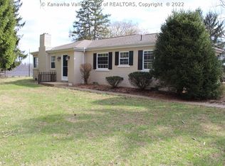 1 Aspen Rd, Huntington, WV 25705