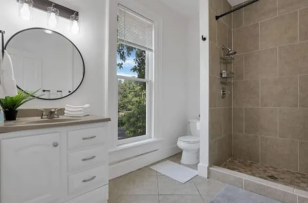 82 Price Ave #C — Photo 8