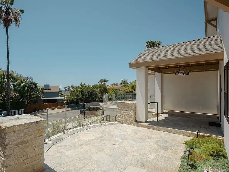 5503 Linda Rosa Ave — Photo 20