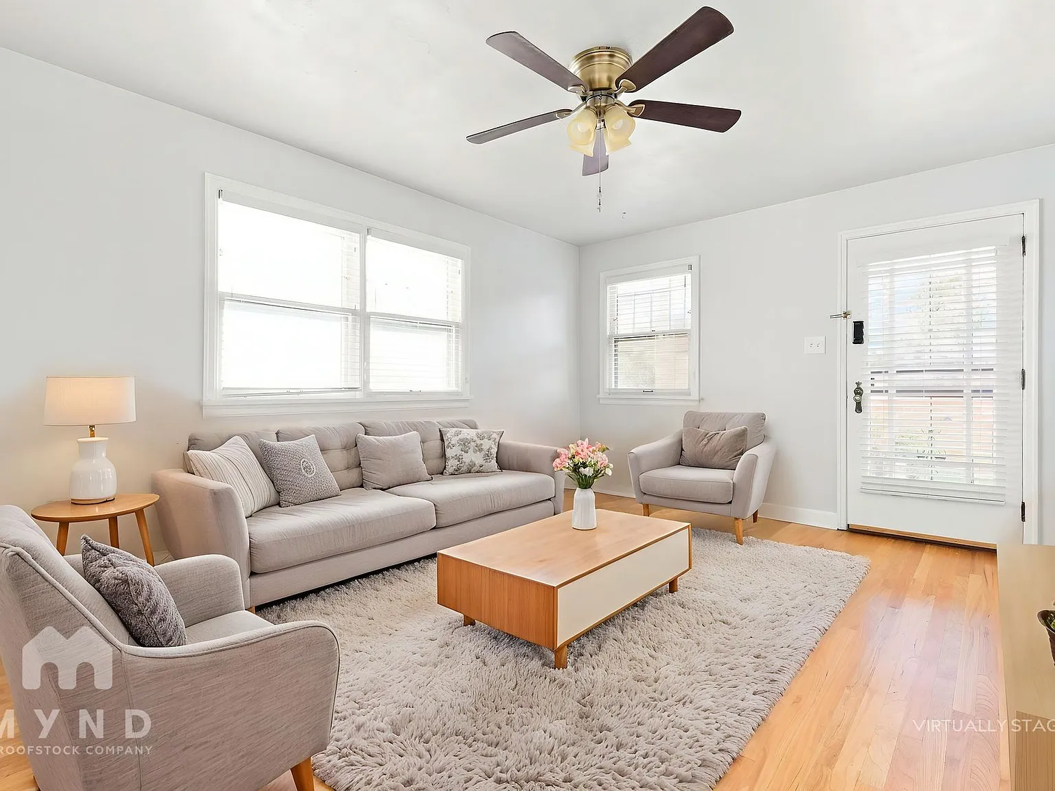 3 bed, 2.0 bath, 1800 sqft, $2,795 — Photo 2