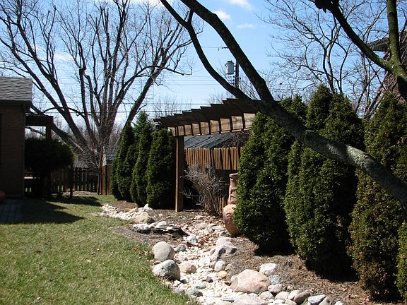2nd image of 145 Williamsburg Dr