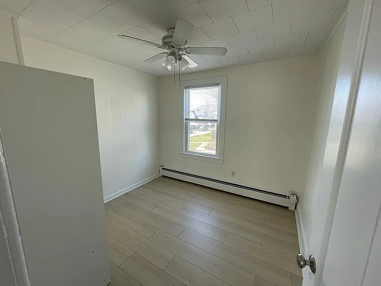 42 Chester Ave #1 — Photo 9