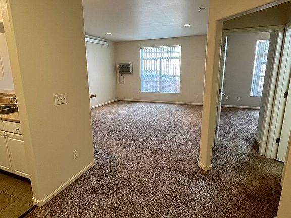3rd image of 1920 Monte Vista Dr #7