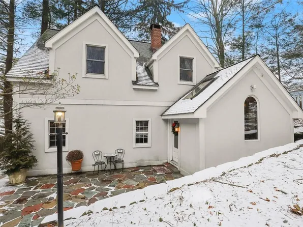 25 Pine Cone Road, Mahopac, NY 10541