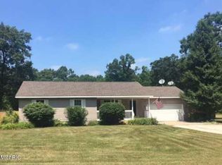 6370 Macarthur Rd, Muskegon, MI 49442