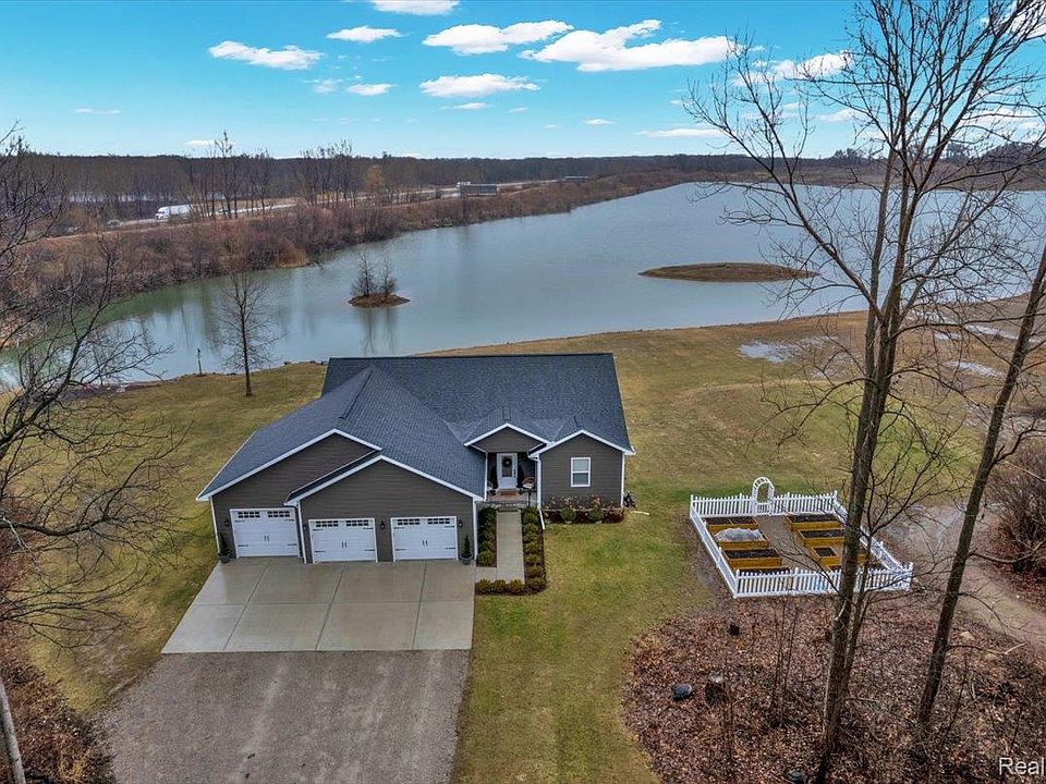 1st image of 1881 S Lake George Rd