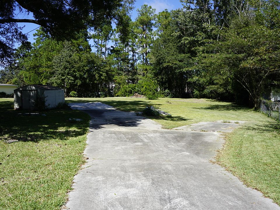 201 Canal St, Bonneau, SC 29431 MLS 23016938 Zillow
