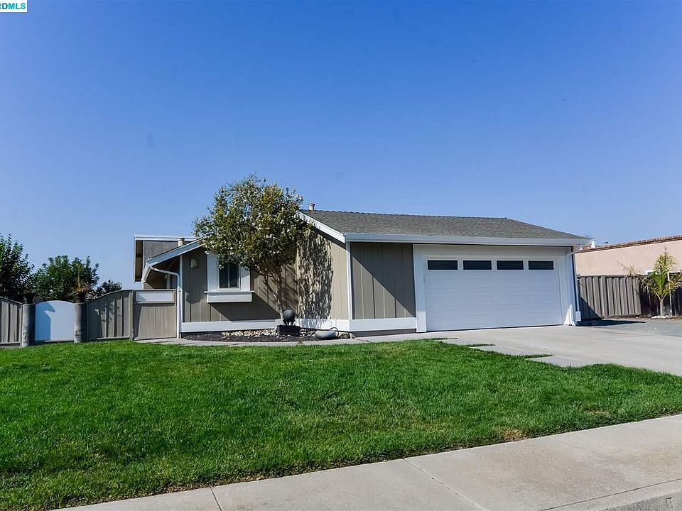 1st image of 5096 Pisces Ave