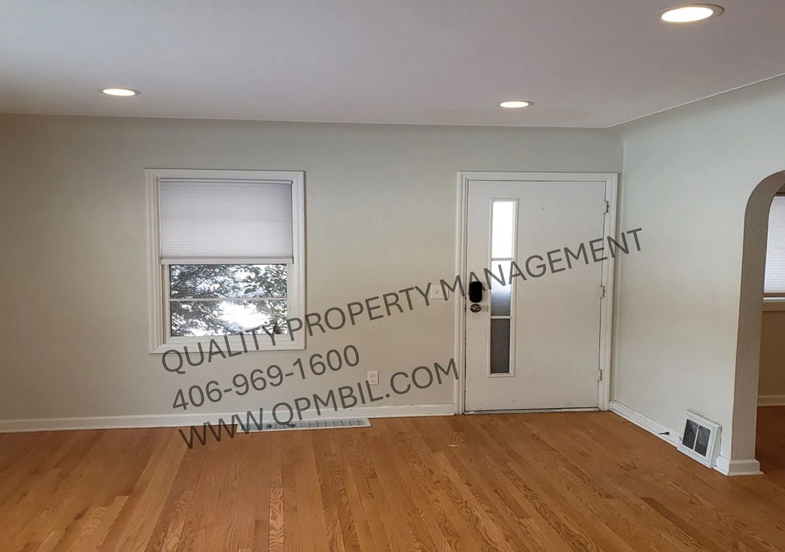 1202 Harvard - 1202 1/2 Harvard — Photo 3
