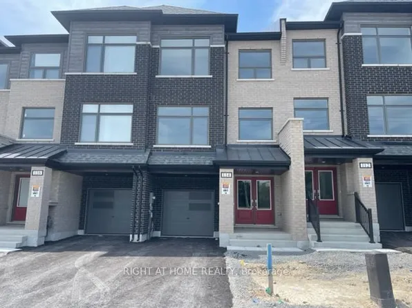 114 Kalinda Rd, Newmarket, ON L3X 2Y9