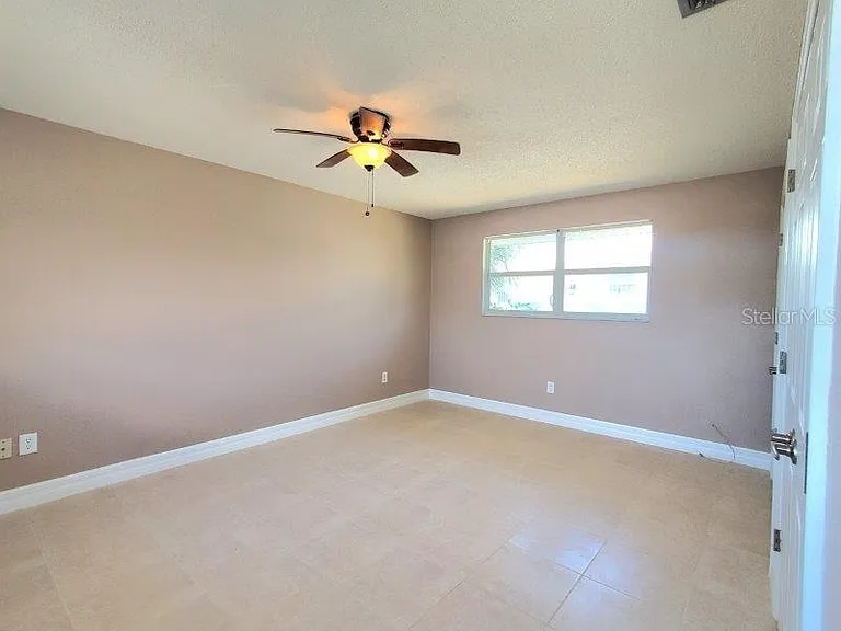910 Santa Brigida Ct — Photo 21