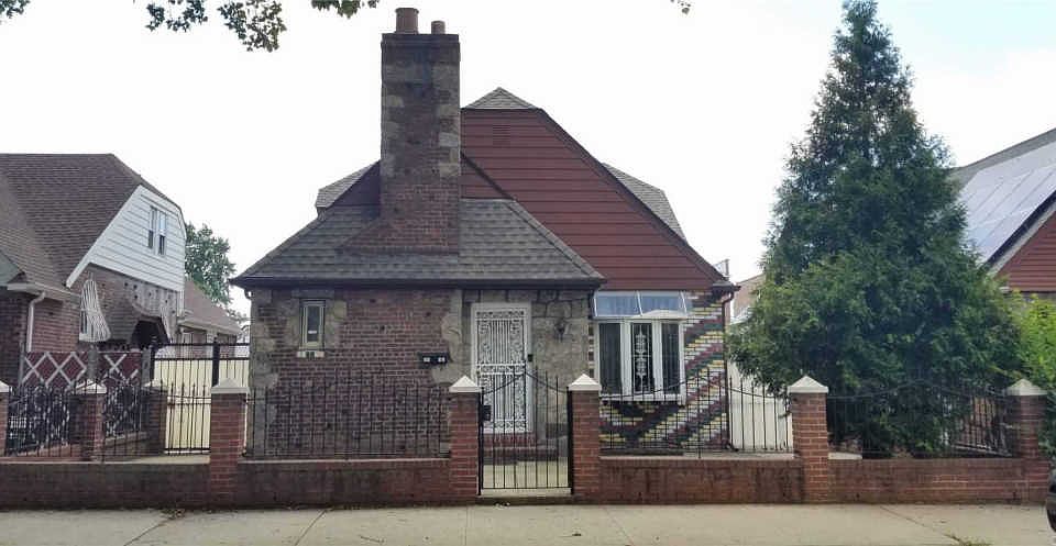 1st image of 2532 90th St