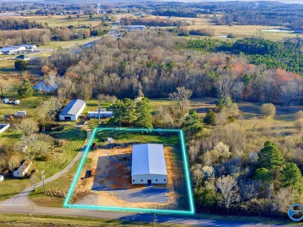 275 Emmett Ayers Rd, Grant, AL 35747