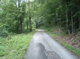 103 Reynolds Hollow Rd, Junction City, KY 40440