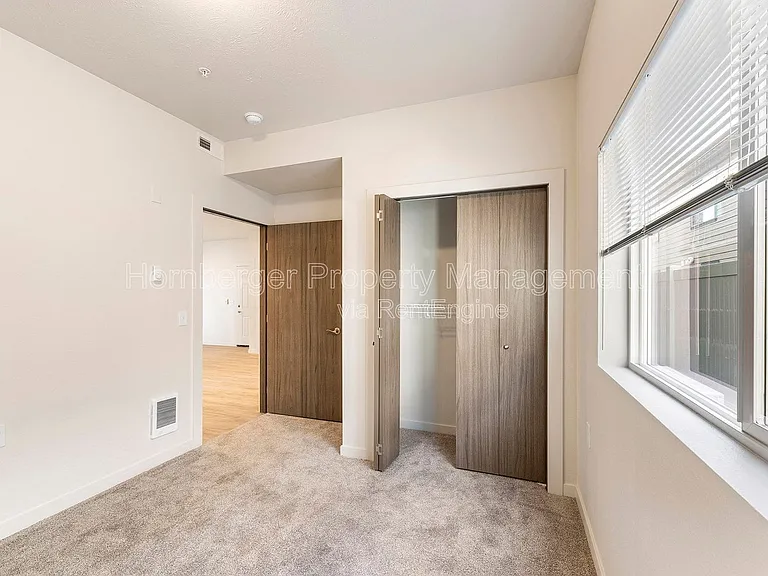 Astor Community — Photo 34