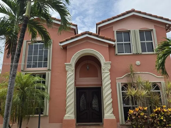 10878 NW 51st Ln, Doral, FL 33178