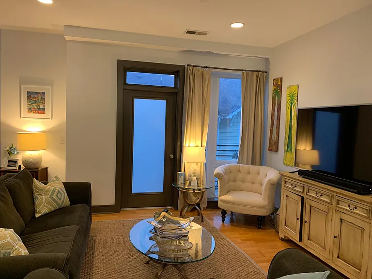 300 Magnolia Ave #203 — Photo 7