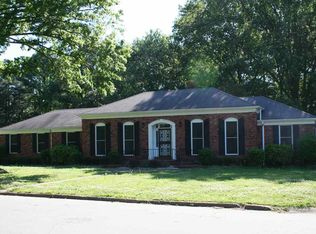 7 Broadfield Mnr, Trenton, TN 38382